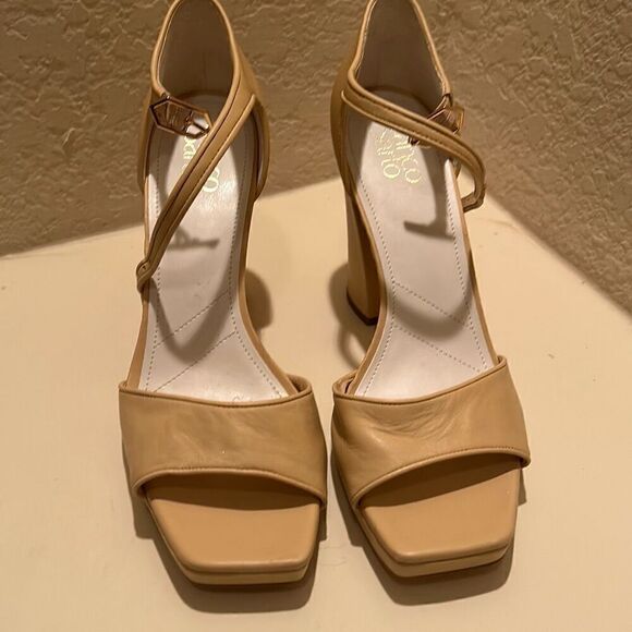 Franco Sarto Womens 10 Dima Block Heel Leather Sandals Beige Tan Ankle Strap New - Picture 1 of 16